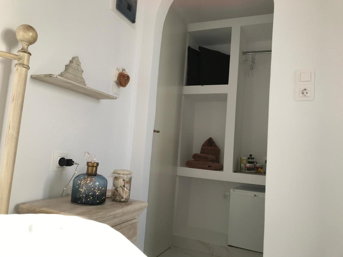 Sea View Pension Violeta Room1 For Two パロス島 エクステリア 写真