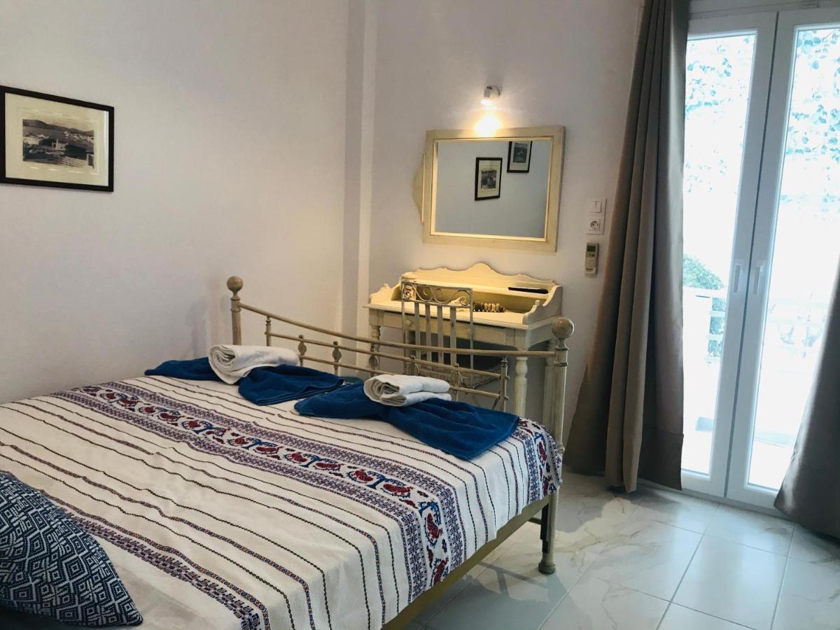 Sea View Pension Violeta Room1 For Two パロス島 エクステリア 写真